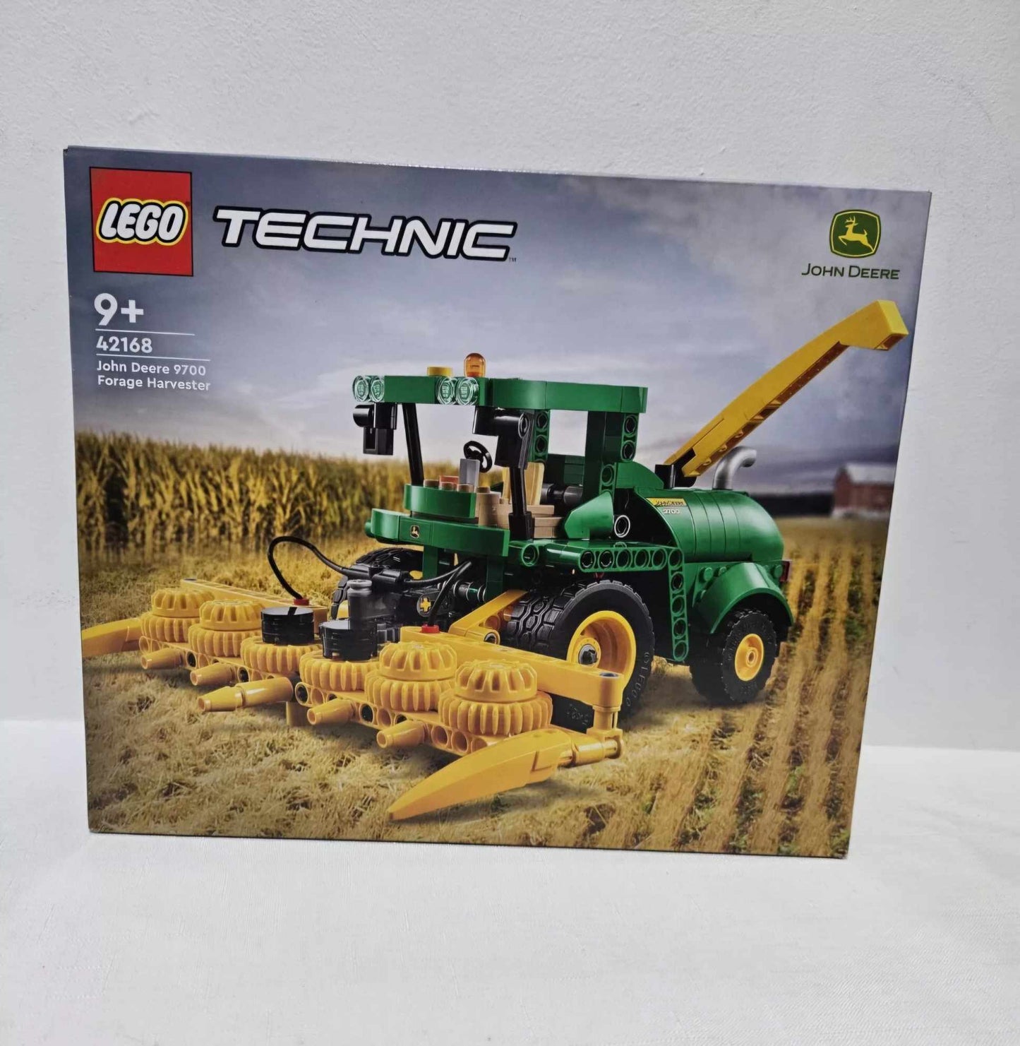 LEGO Technic - John Deere 9700 Forage Harvester (42168)