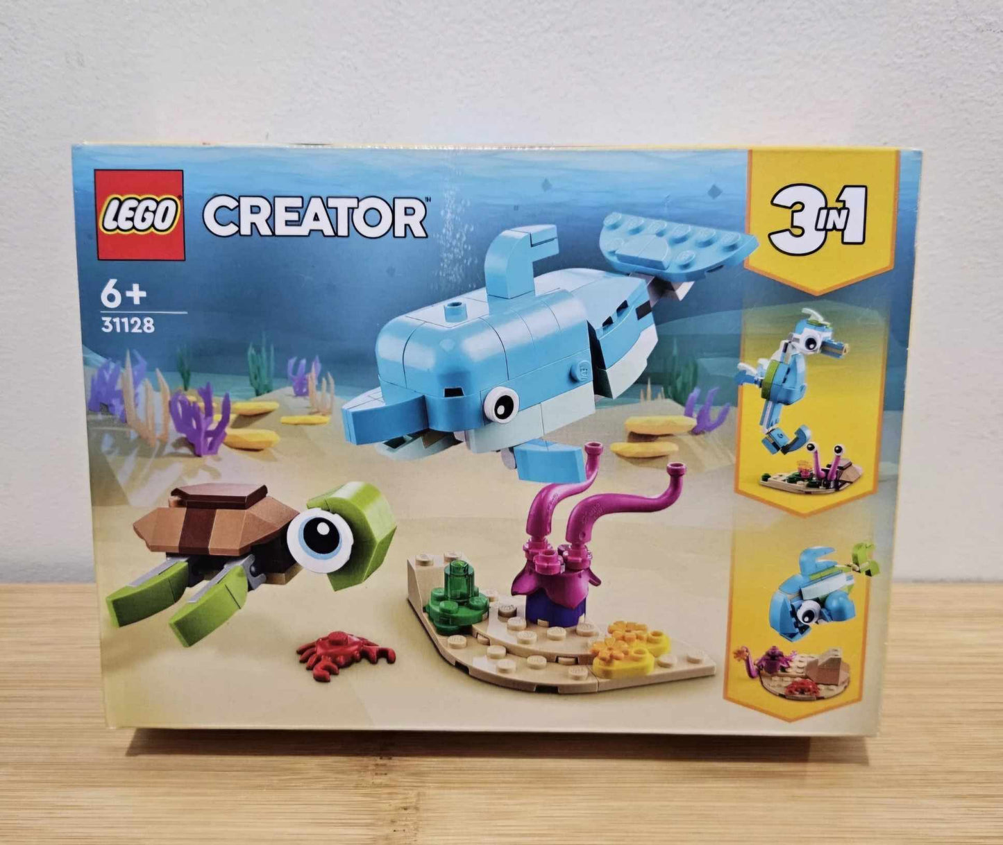 LEGO CREATOR: Dolphin and Turtle (31128)